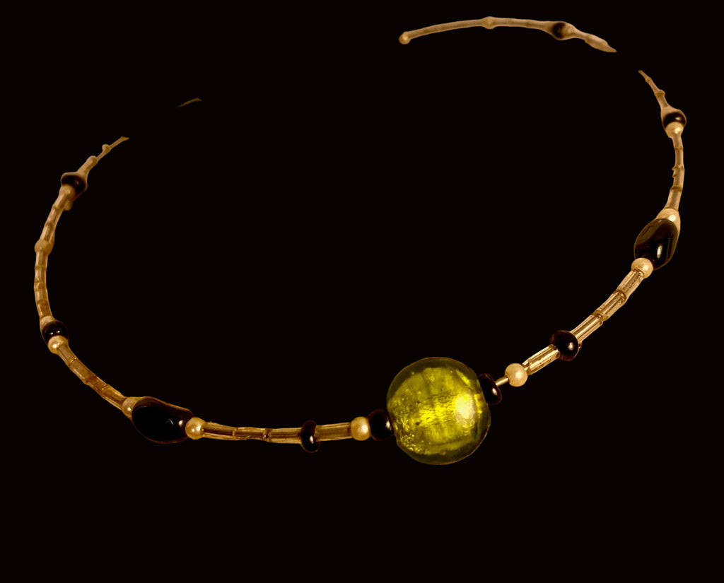 Chartreuse Foil Glass & Black Memory Wire Choker MWC-001